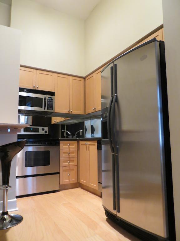Financial District Furnished Apartment Toronto Room photo