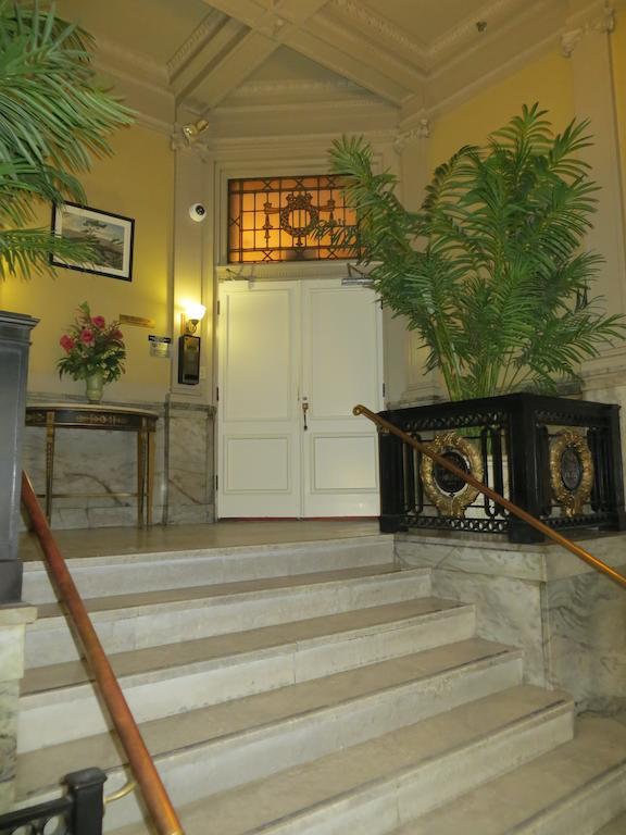Financial District Furnished Apartment Toronto Exterior photo