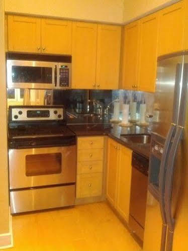 Financial District Furnished Apartment Toronto Exterior photo